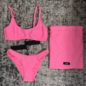 Meet your Posher, Alice